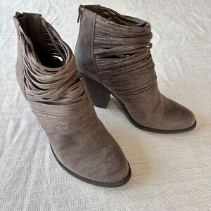 Fergalicious Mickey Taupe Brown Strappy Caged Ankle Boots Block Heel Womens 7.5M